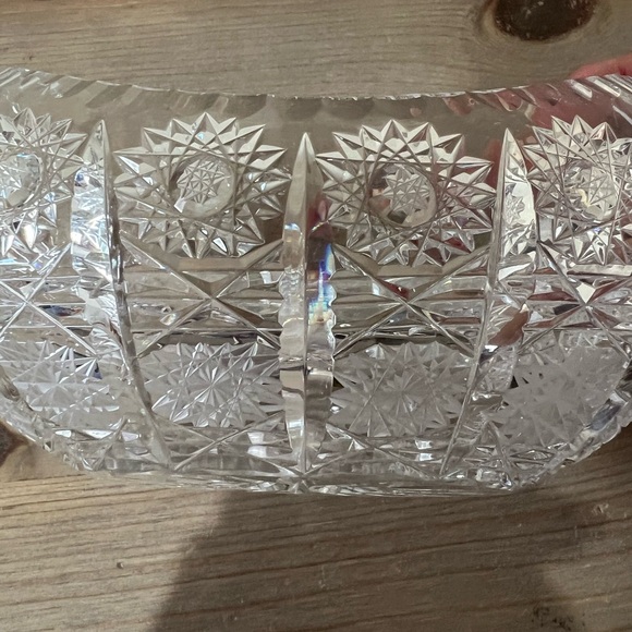 Lead crystal heavy canoe shaped bowl.Absolutely Gorgeous! - Picture 6 of 8